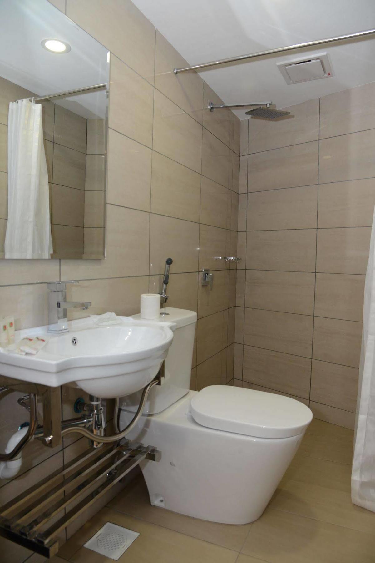 Dk Value Inn Bintulu Exterior foto